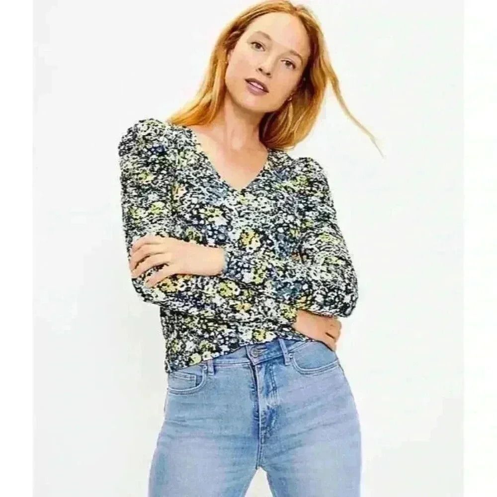 Loft Petites Floral Shirred Puff Sleeve Top, Size MP